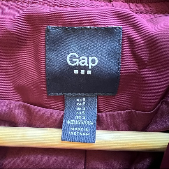 GAP burgundy and navy zip up varsity style jacket - Picture 3 of 10